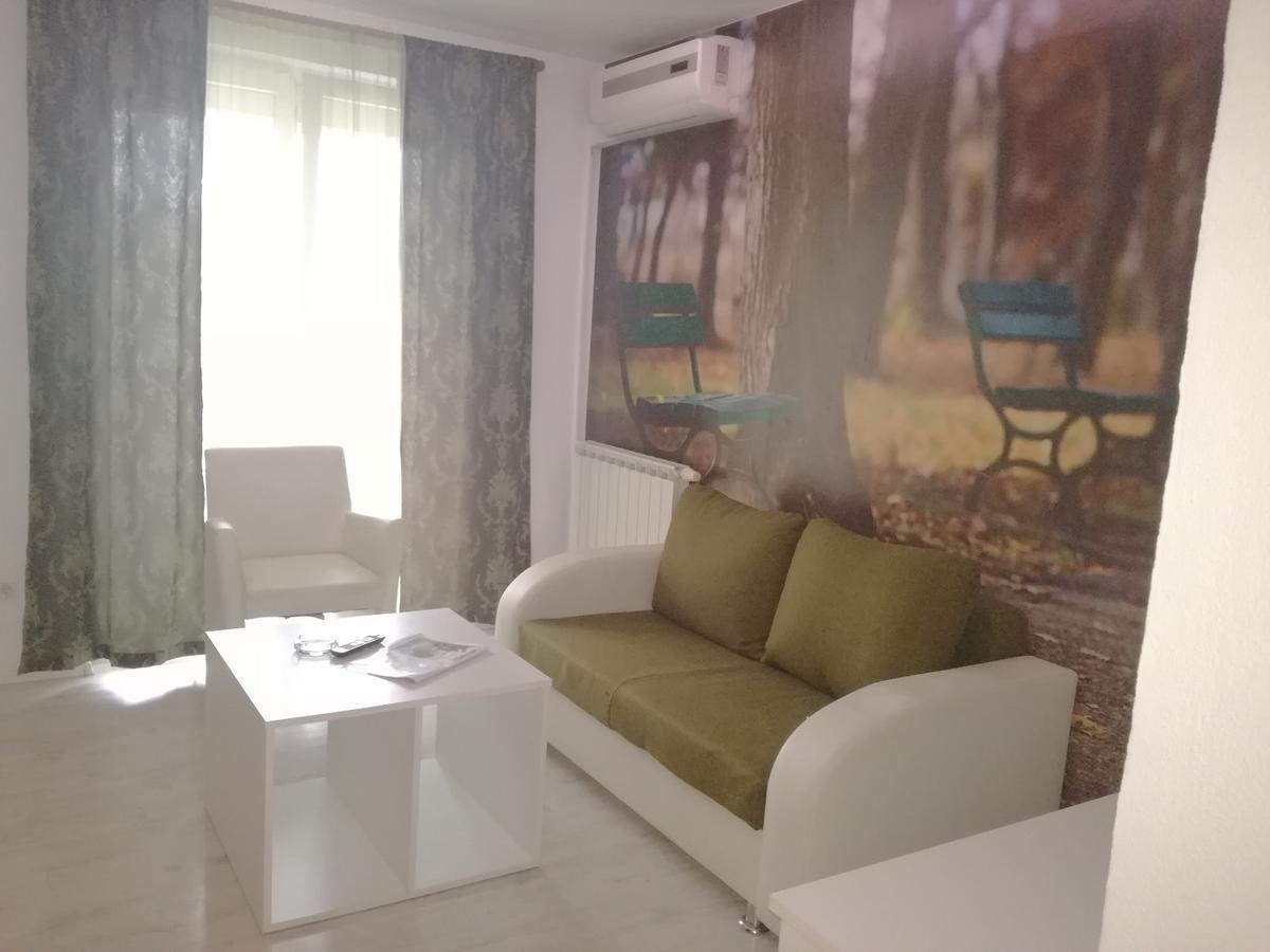 Brčko Aparthotel Park מראה חיצוני תמונה